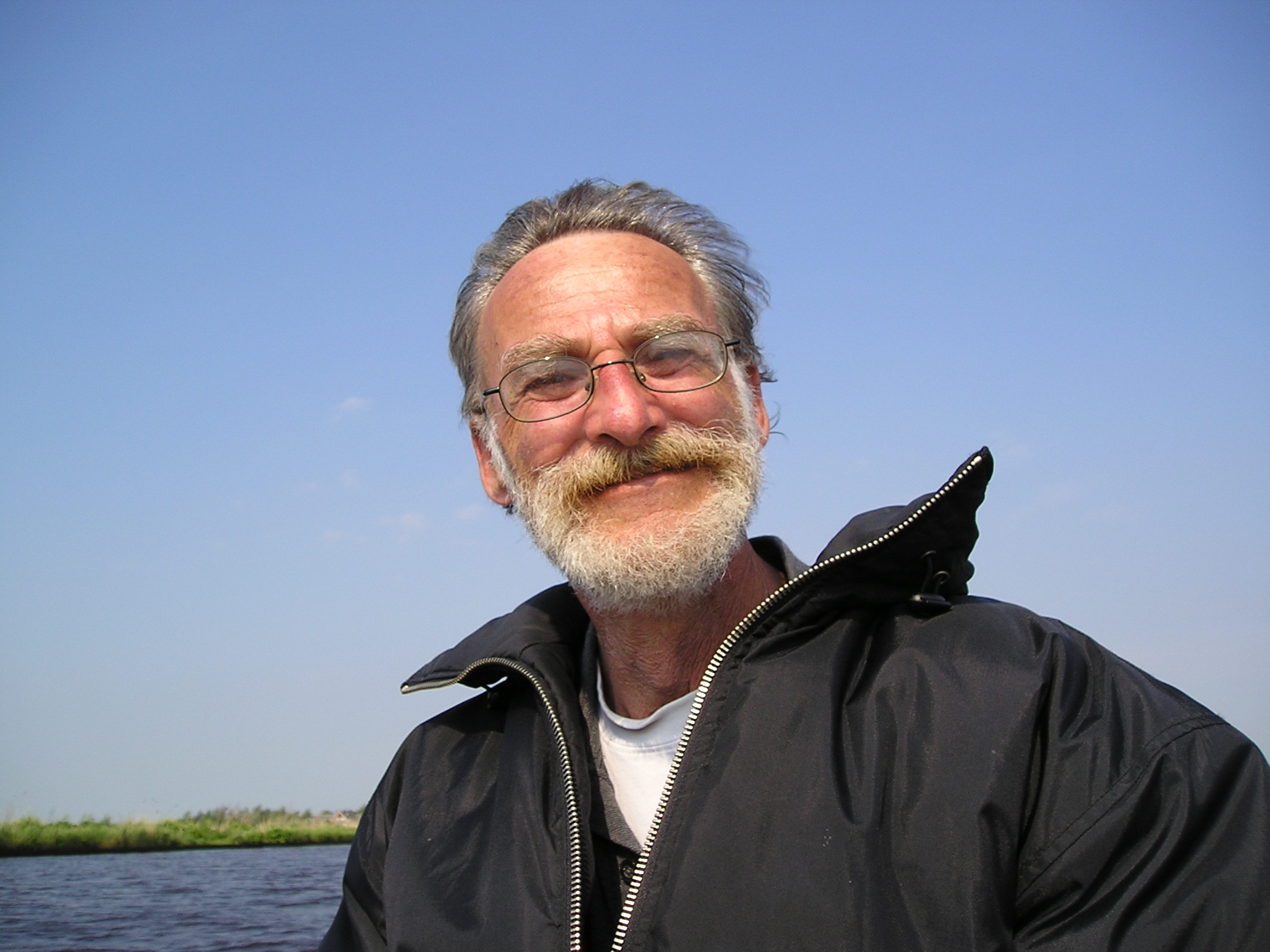 P5110060.JPG, 649799 bytes, 11/05/2003