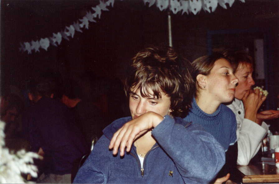 34.jpg, 40827 bytes, 9/18/2001